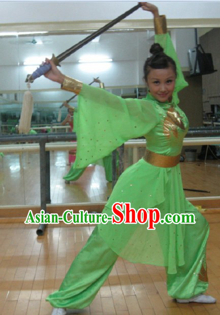 Green Martial Arts Stage Performance Guzhuang Style Costumes for Women