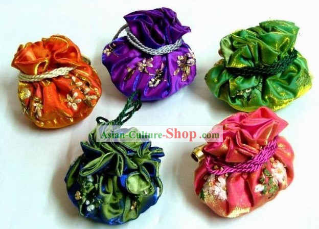 Chinese Classic Hand Made Furling Purse-Chrysanthemum