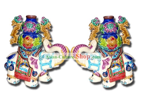 Cerâmica chinesa Cochin-elefante com garrafa ricos