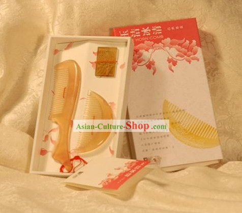 Chinese Carpenter Tan Hand Made Mirror and Comb Pure and Noble Gift Set