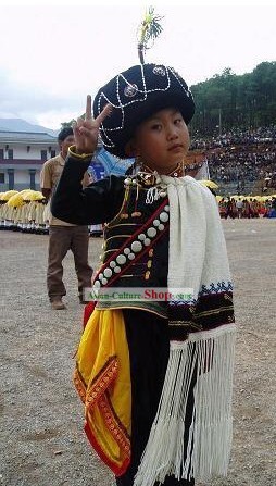 Chinese Traditional Yi Minority Costumes and Hat for Children