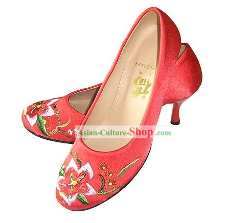Clássica Chinesa artesanal e bordado sapatos de salto alto do casamento (lírio)