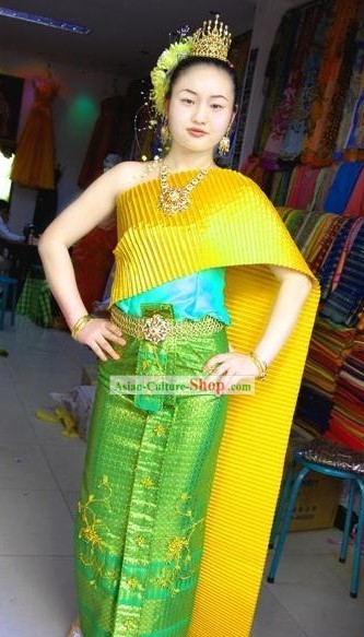 Traditional Thai Peacock Court Dress Costume Complete Set