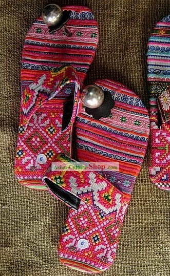 Chinese Handmade Embroidery Shoes of Miao Minority