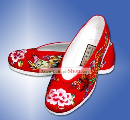 Chinese Hand Embroidered Dragon and Phoenix Cloth Shoes