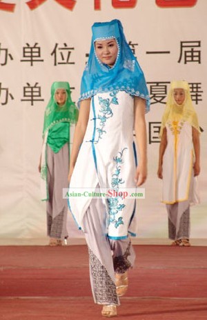 Chinese Hui Minority Clothing and Hat Complete Set