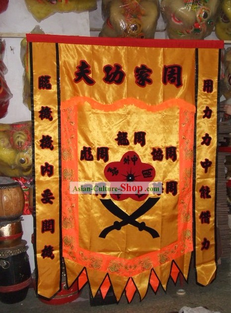 Tradicional Chinesa Silk Dragon Dance e Dança do Leão Bandeira Gigante Desempenho