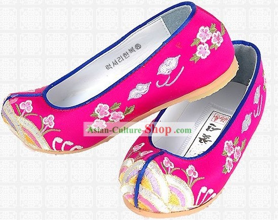 Traditional Korean Hanbok Shoes