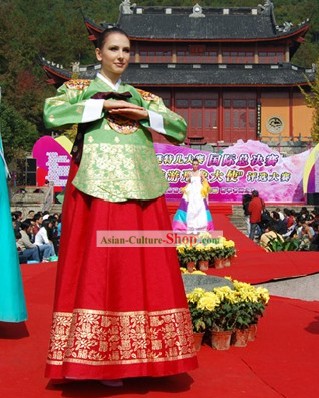 Ancient Korean Palace Female Clothing Set