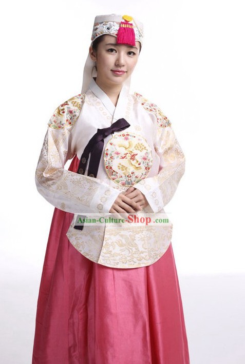 Traditional Korean Hanbok Clothing and Hat Set