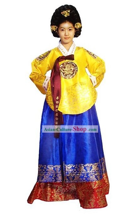 Traditional Korean Palace Costume and Wig Set