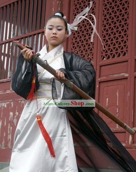 Ancient Chinese Swordsman Costume