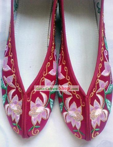 Chinese Dark Red Embroidery Shoes for Women