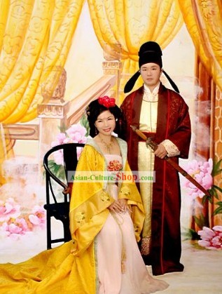 Traditional Chinese Wedding Dress Bride and Bridegroom 2 Sets