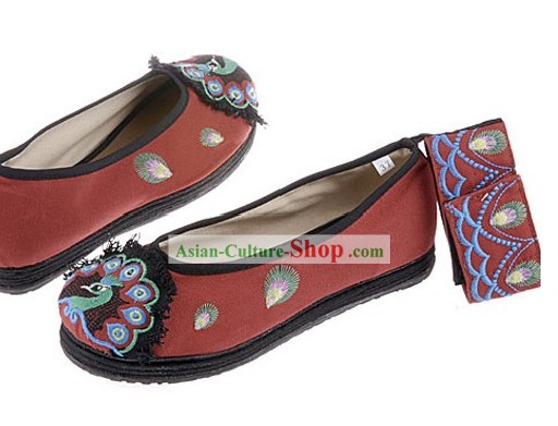 Traditional Chinese Embroidered Peacock Cloth Dance Shoes