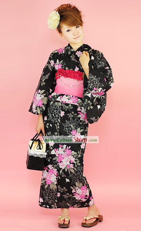 일본어 유카타 기모노 드레스와 여성 게타 샌달 완전한 세트