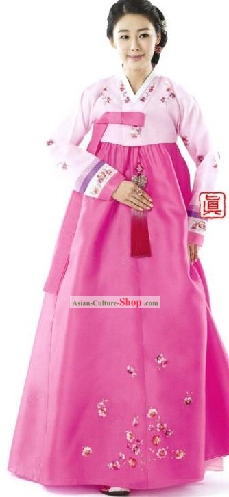 Traditional Korean Women Hanbok