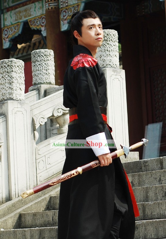 Ancient Chinese Kung Fu Master Costume