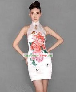 Chinese Modern Short Embroidered Peony Cheongsam