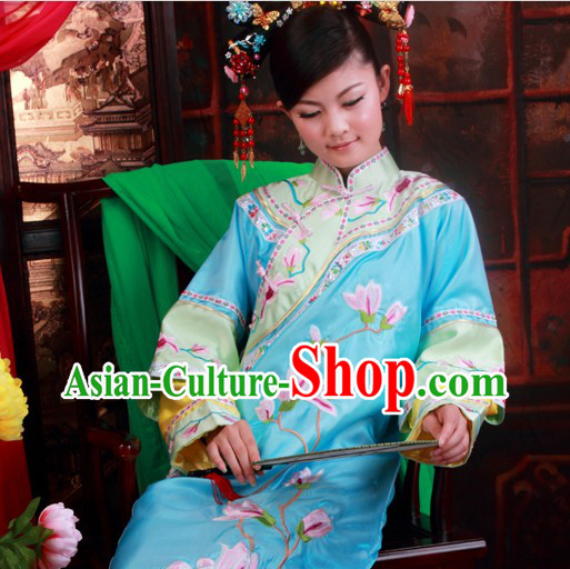 Chinese Classical Big Family Embroidered Lady Clothes