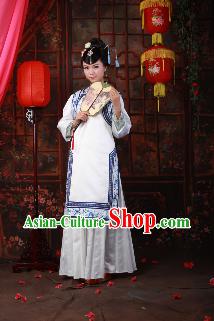 Qing Dynasty White Embroidered Flower Lady Clothing for Women