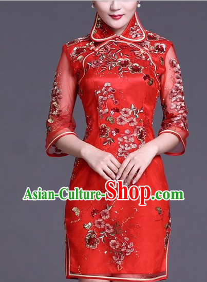 Chinese Classic Red Wedding Qipao for Brides