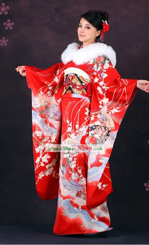 Traditional Japanese Formal Female Kimono 16 Pieces Set