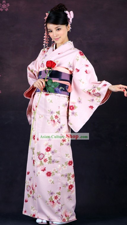 Japanese Classical Formal Kimono Clothing for Women