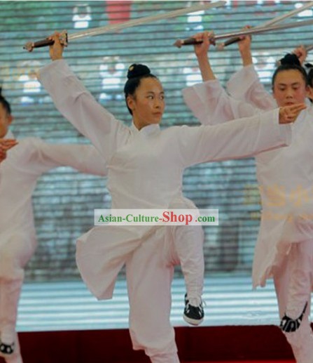 Daoist Priest Students Clothing and Headpiece