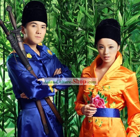 Traditional Chinese Martial Arts Chivalry Costume 2 Complete Sets for Men and Women