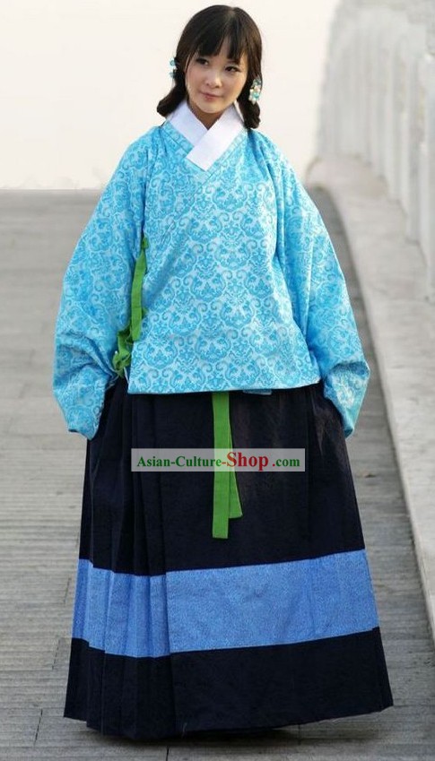 Ancient Chinese Blue Clothing for Women