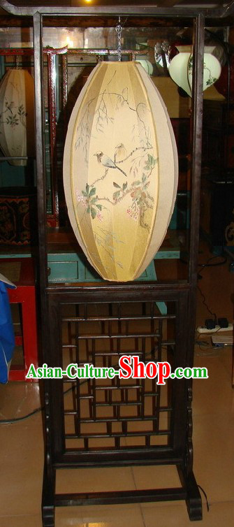 Chinese Classic Handmade and Painted Silk Wood Bird Flower Floor Lamp
