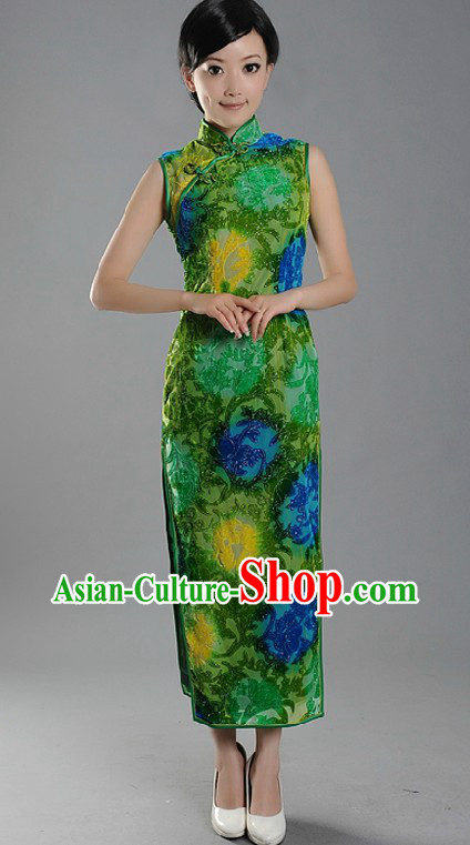 Traditional Minguo Time Chinese Long Green Cheongsam for Women