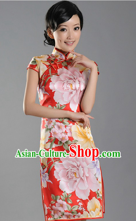 Chinese Stunning Silk Peony Qipao for Women