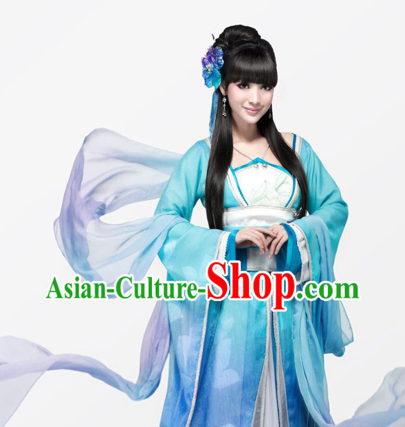 Ancient Chinese Light Blue Swordswoman Costumes