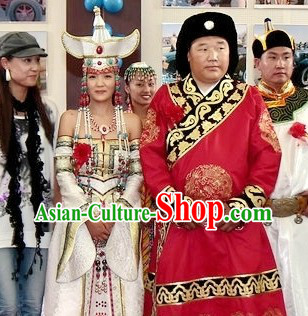 Traditional Chinese Mongolian Wedding Dresses and Hats for Bride and Bridegrooms