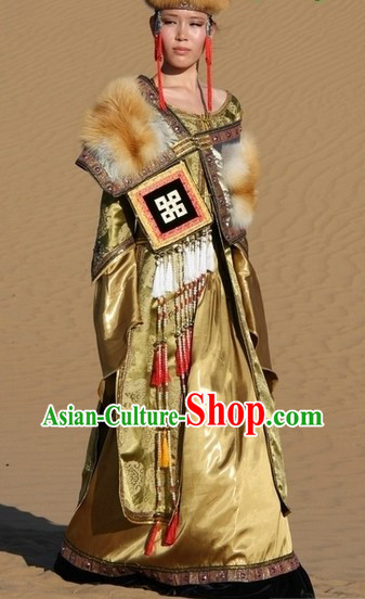 Ancient Chinese Mongolian Robe and Hat for Women