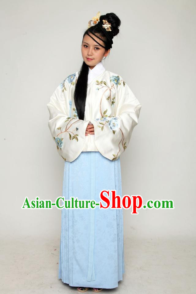 Ancient Chinese Ming Dynasty Embroidered Flower Clothes Complete Set for Women