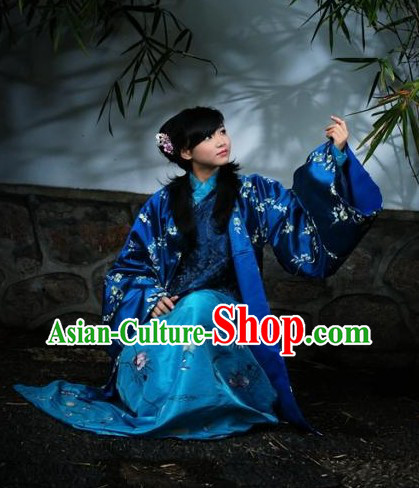 Ancient Chinese Ming Dynasty Embroidered Flower Coat and Dress Complete Set for Women