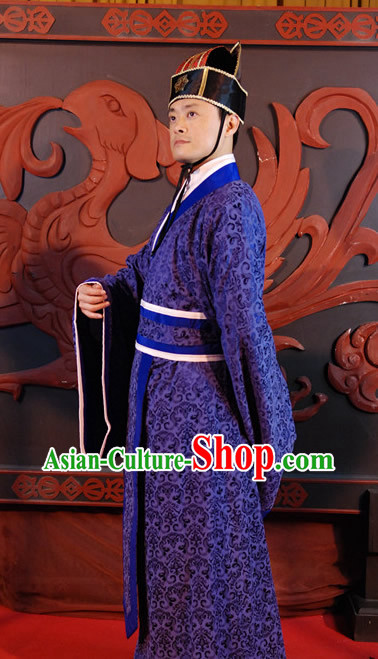 Ancient Chinese Han Dynasty Official Clothing