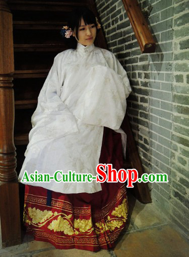 Ming Dynasty Princess Embroidered Flower Attire Clothing Complete Set