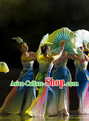 Traditional Chinese South of the River Dance Costumes and Headgear for Women