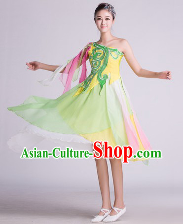 China Modern Dance Costumes and Headwear Complete Set for Women