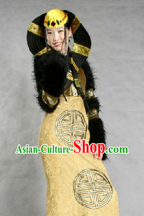 Chinese Traditional Mongolian Suit and Hat for Women