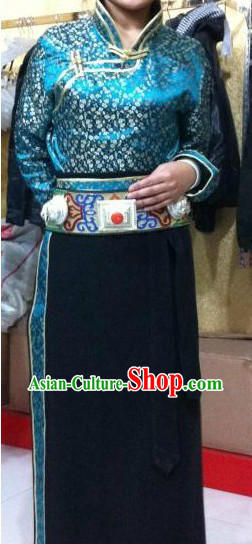 Traditional Chinese Blue Tibetan Robe Set for Women