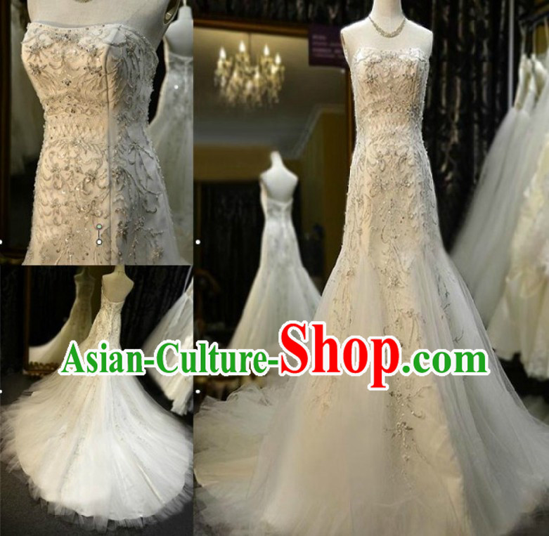 Stunning Chinese Bridal Wedding Dress and Veil