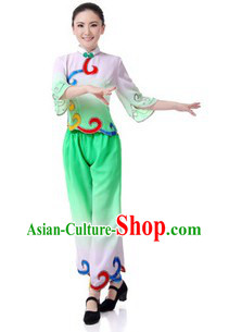 Traditional Chinese Fan Dance Costumes for Women