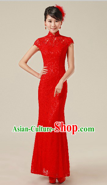 Traditional Chinese Wedding Red Lace Cheongsam Qipao and Hair Accessories for Brides