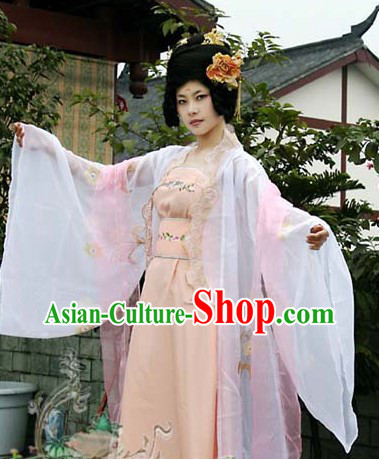 Ancient Chinese Tang Dynasty Girl Clothing