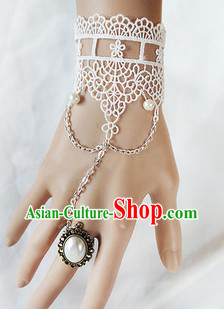 Chinese Classical White Hand Accessories